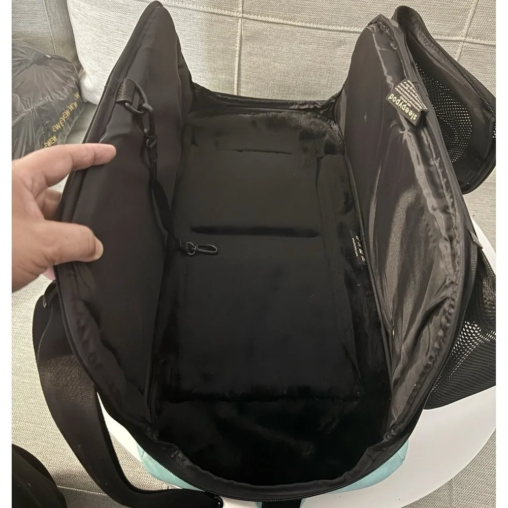 Sleepypod air pet